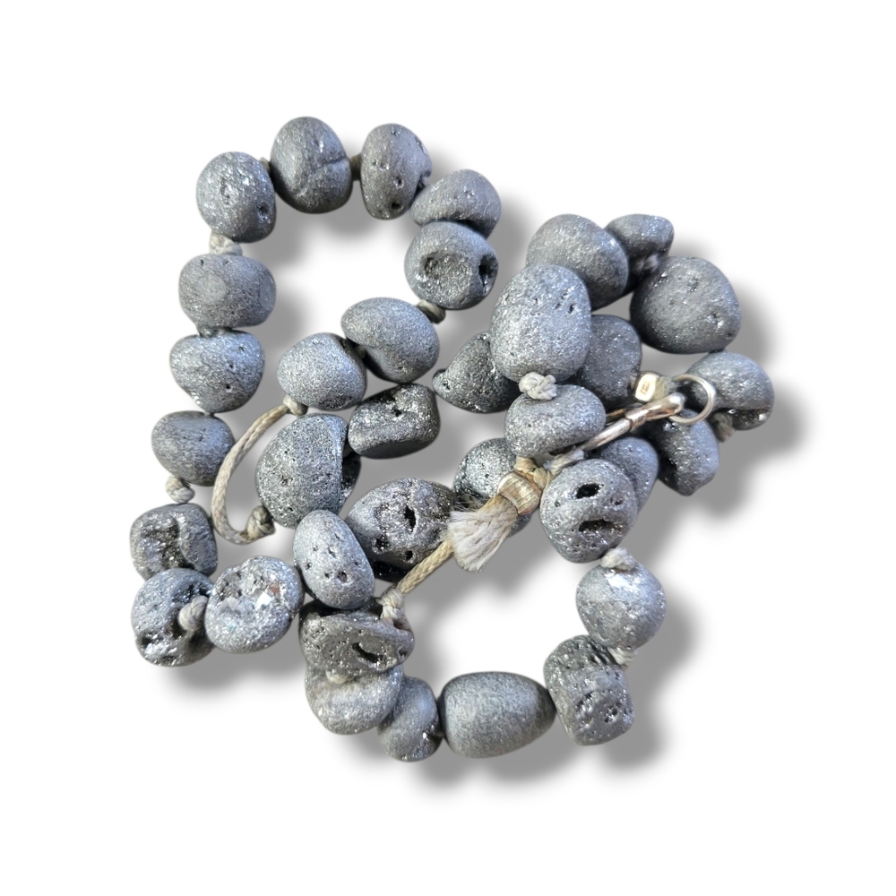 VTG Gray Geode Lava Rock Druzy Agate Raw Bead Hand Knotted Necklace - Picture 8 of 9